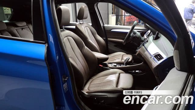 BMW X1 2021 — ფოტო 12/20