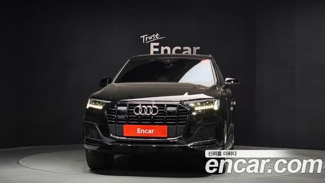 Audi Q7 2023 — ფოტო 3/20