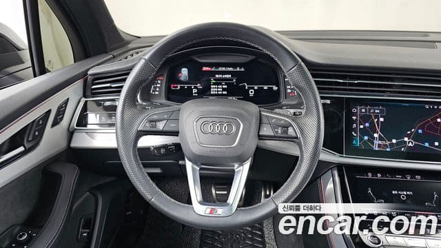 Audi Q7 2023 — ფოტო 13/20