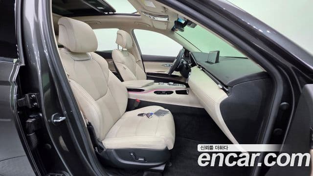 Genesis GV70 2023 — ფოტო 10/20