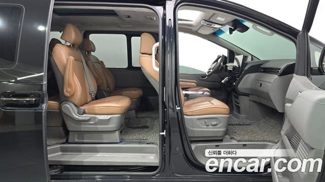 Hyundai Staria 2021 — Şəkil 19/20