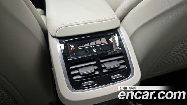 Volvo S60 2023 — Şəkil 16/20