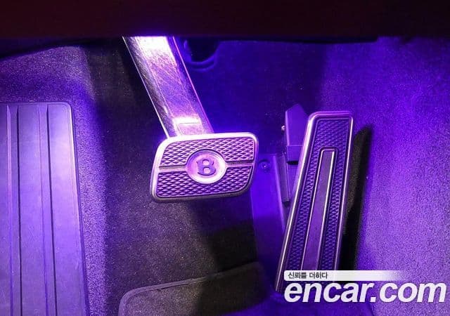 Bentley Continental GT 2020 — Şəkil 13/15