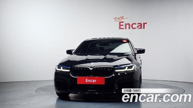 BMW 5 Series 2022 — ფოტო 3/20
