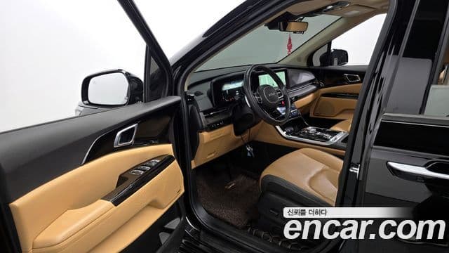 Kia Carnival 2022 — Фото 10/20