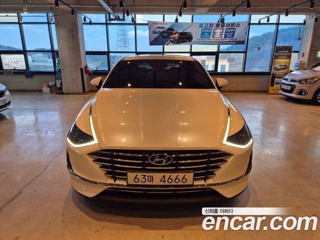 Hyundai Sonata Hybrid 2019 — Photo 20/20