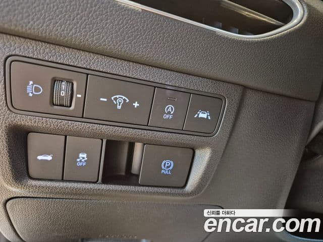 Hyundai Sonata Hybrid 2019 — Photo 19/20