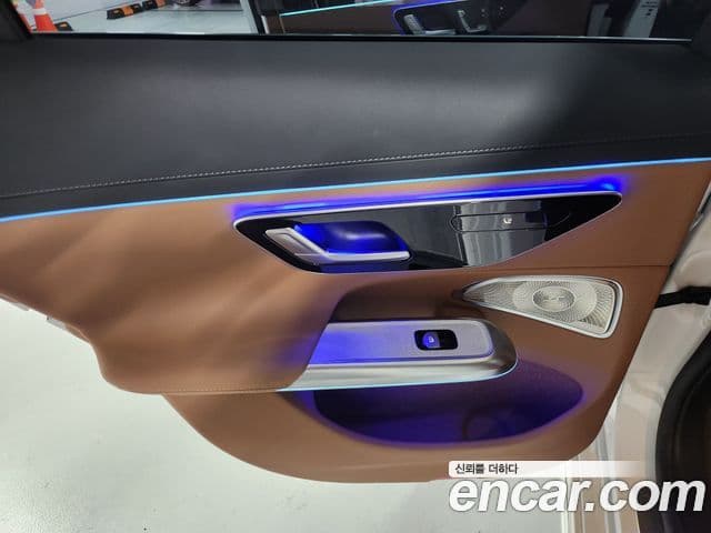 Mercedes-Benz E-Class 2025 — Şəkil 12/20