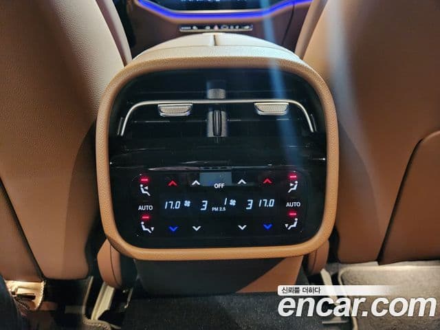 Mercedes-Benz E-Class 2025 — Şəkil 18/20