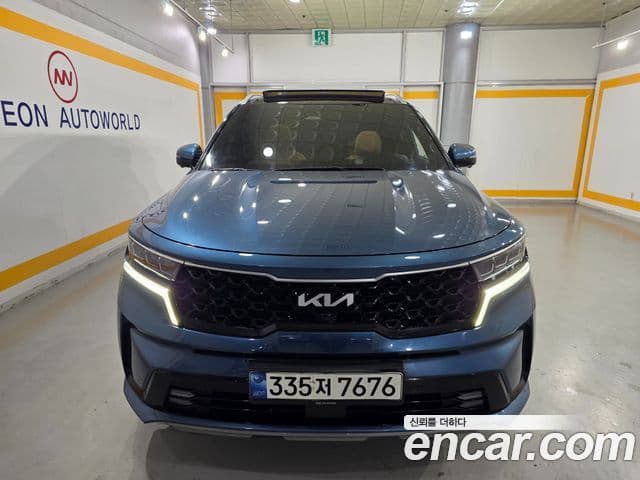 Kia Sorento 2021 — Фото 1/20