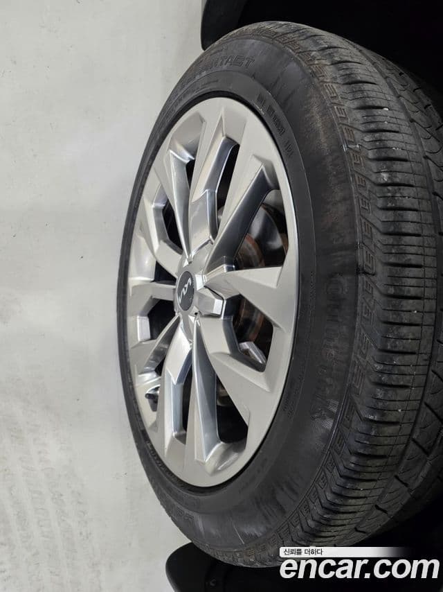 Kia Sorento 2021 — Фото 18/20