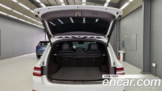 Genesis GV80 2020 — ფოტო 12/18