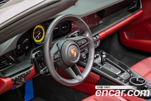 Porsche 911 2023 — Şəkil 13/20
