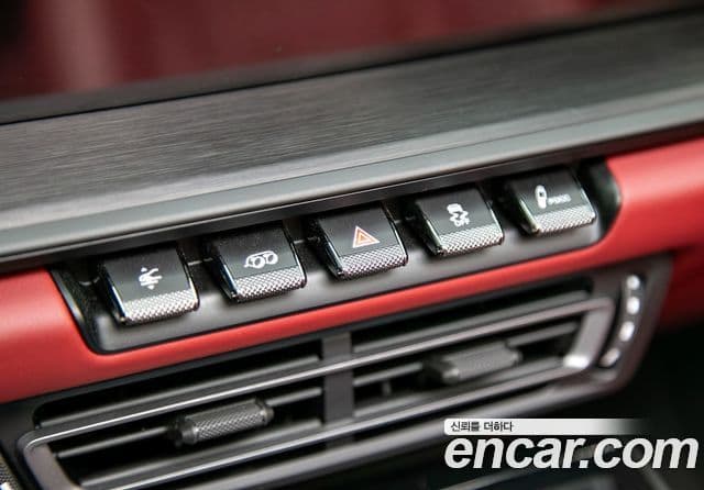 Porsche 911 2023 — Şəkil 18/20