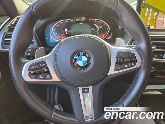 BMW X4 2023 — Photo 4/20