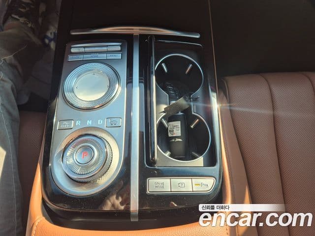 Genesis G80 2021 — Şəkil 14/20