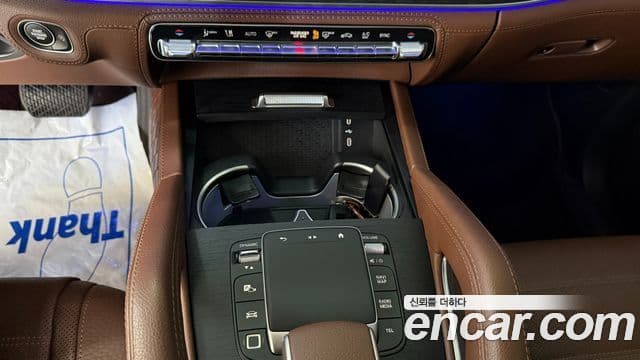 Mercedes-Benz GLE-Class 2025 — ფოტო 18/19