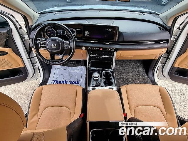 Kia Carnival 2021 — Фото 4/20