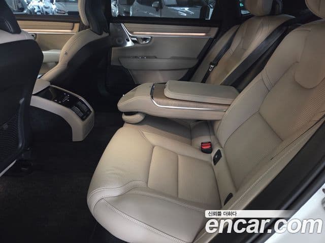 Volvo S90 2025 — ფოტო 10/20