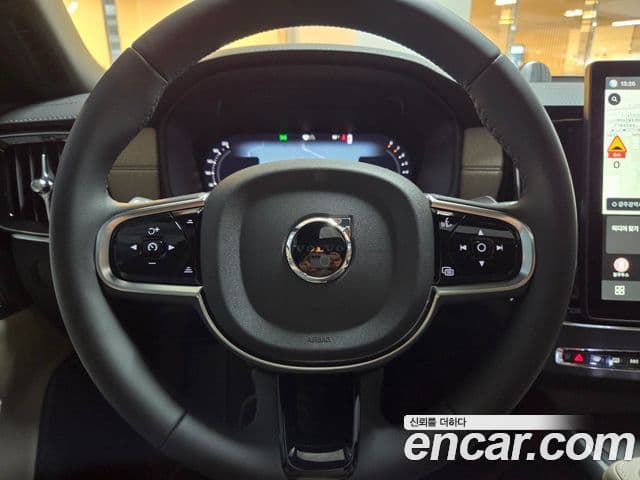 Volvo S90 2025 — ფოტო 11/20