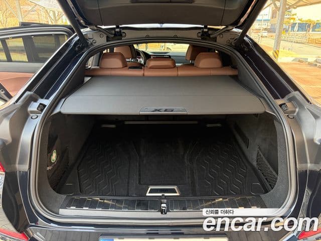 BMW X6 2021 — Şəkil 18/20