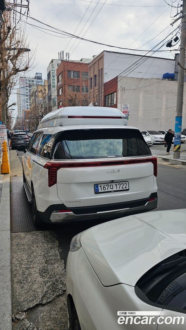 Kia Carnival 2023 — Şəkil 11/14