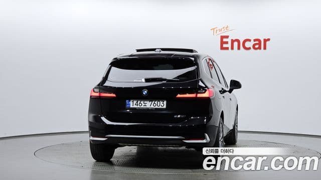 BMW 2 Series Active Tourer 2023 — ფოტო 16/21
