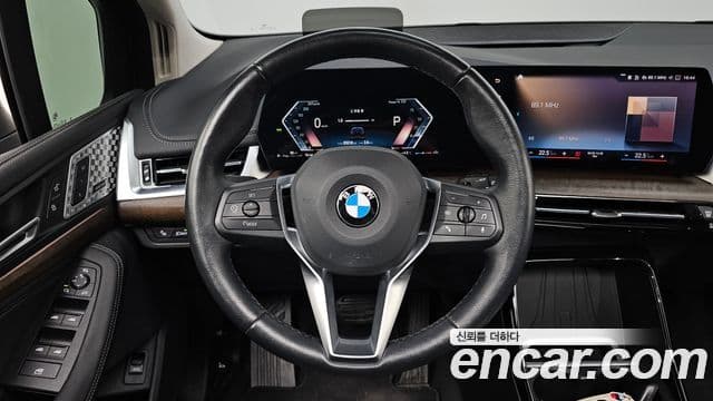 BMW 2 Series Active Tourer 2023 — ფოტო 4/21