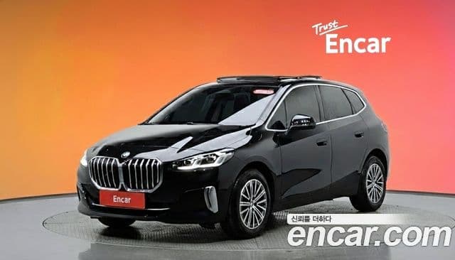 BMW 2 Series Active Tourer 2023 — ფოტო 17/21