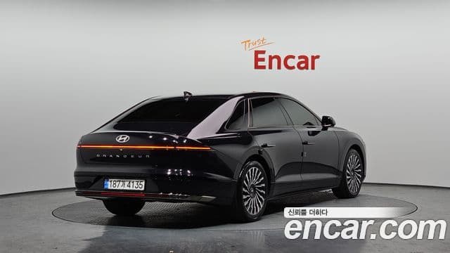 Hyundai Grandeur 2023 — Фото 2/20