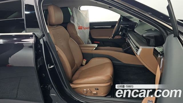 Hyundai Grandeur 2023 — Фото 10/20