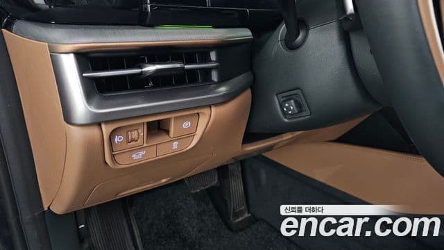 Hyundai Grandeur 2023 — Фото 18/20
