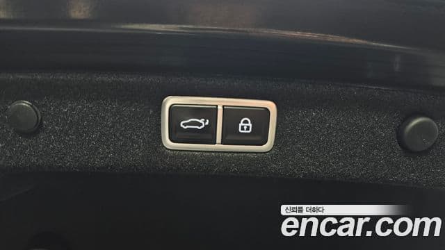 Hyundai Grandeur 2023 — Фото 20/20