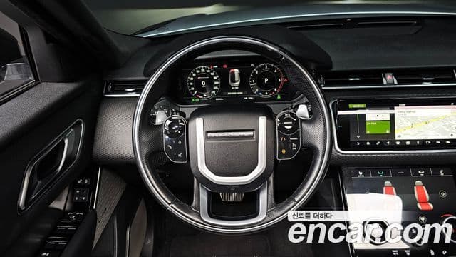 Land Rover Range Rover Velar 2018 — Photo 5/20