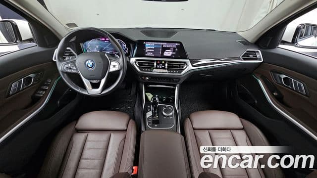BMW 3 Series 2022 — Şəkil 7/20