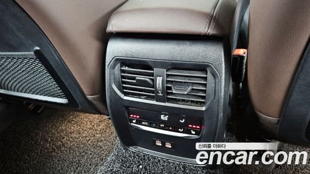 BMW 3 Series 2022 — Şəkil 19/20