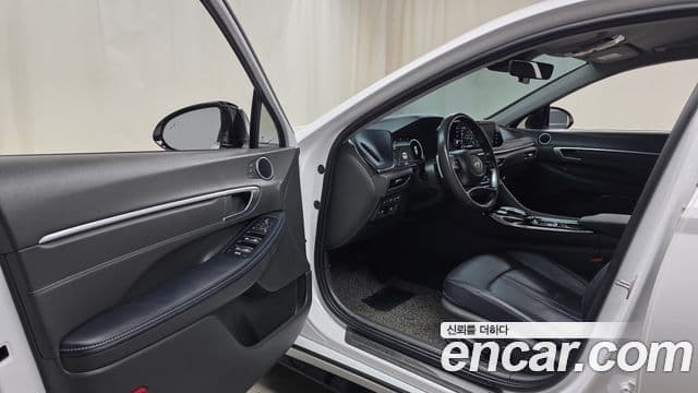 Hyundai Sonata 2023 — Şəkil 8/20