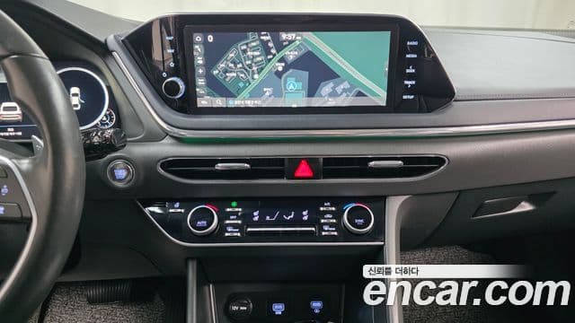 Hyundai Sonata 2023 — Şəkil 14/20