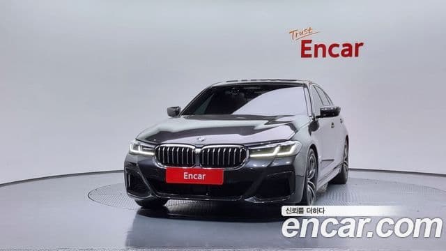 BMW 5 Series 2021 — ფოტო 1/20