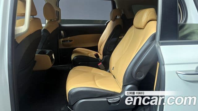 Kia Carnival 2022 — Şəkil 12/20