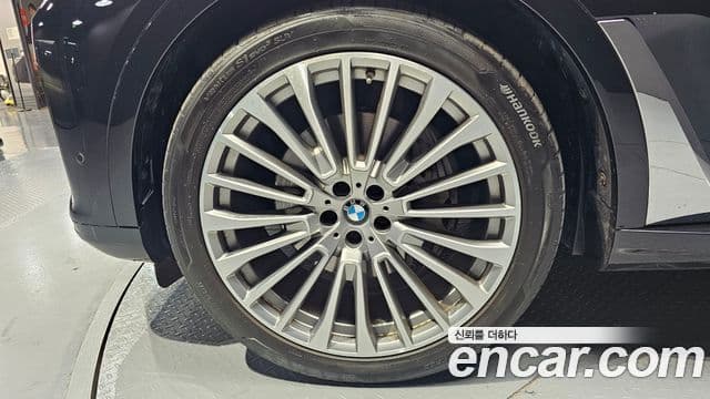 BMW X7 2021 — фото 4 из 20