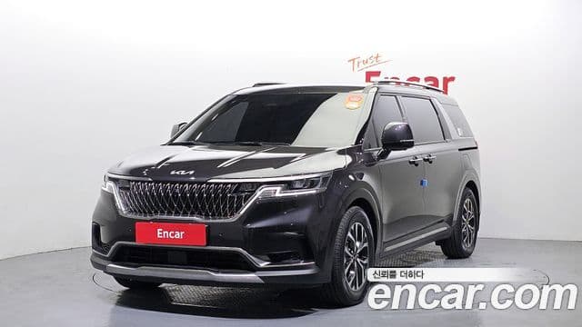 Kia Carnival 2022 — Фото 1/20
