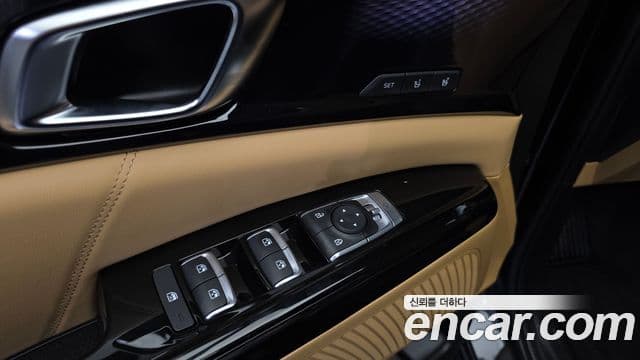 Kia Carnival 2022 — Фото 12/20