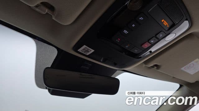 Kia Carnival 2022 — Фото 17/20