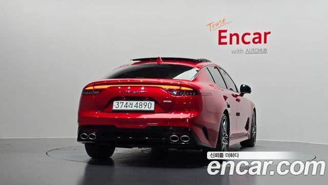 Kia Stinger 2021 — ფოტო 4/20