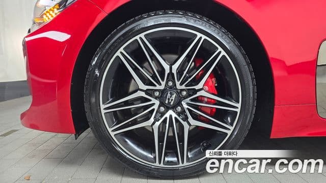 Kia Stinger 2021 — ფოტო 5/20