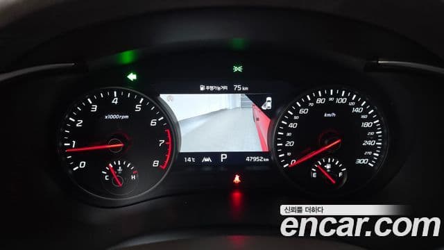 Kia Stinger 2021 — ფოტო 8/20