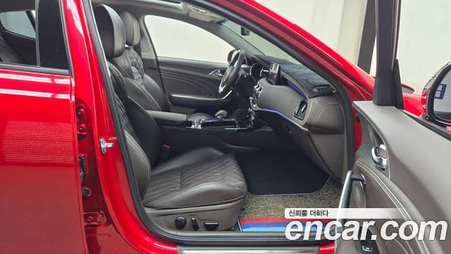 Kia Stinger 2021 — ფოტო 11/20