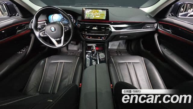 BMW 5 Series 2018 — Şəkil 6/20