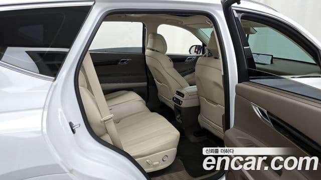 Genesis GV80 2022 — Şəkil 12/20